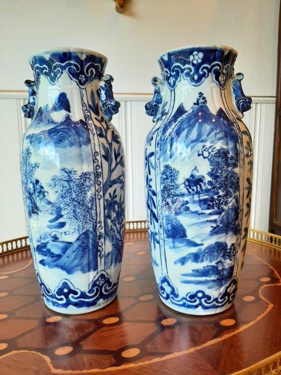 Antike Zwillingsvasen aus Japan/China