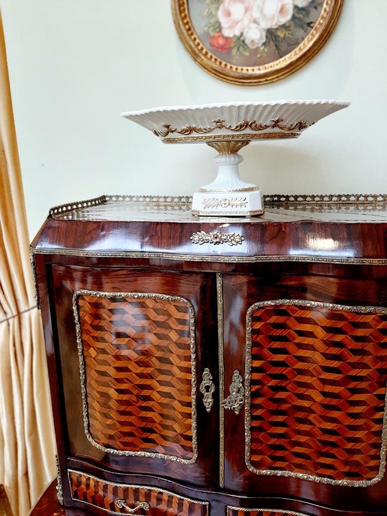 antiker Sekretär Würfelintarsie Ansicht Aufsatz Sekretär antik