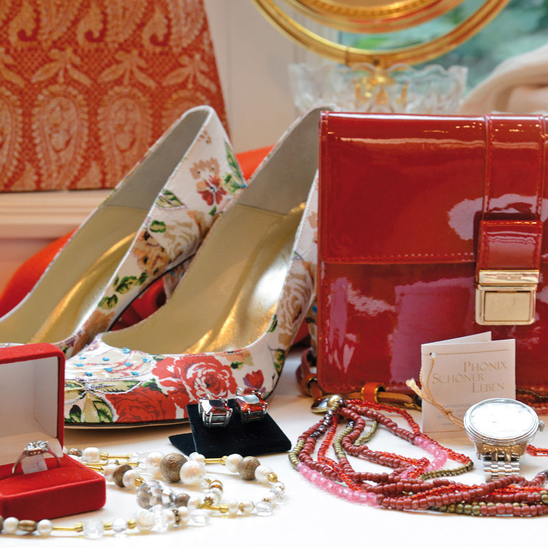 Online SecondHand Shop Mode Schmuck Online SecondHand Shop für Mode und Schmuck.