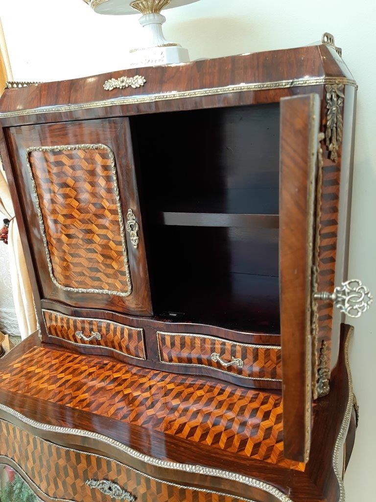 Würfelintarsien Sekretär antik Exklusiver antiker Sekretär