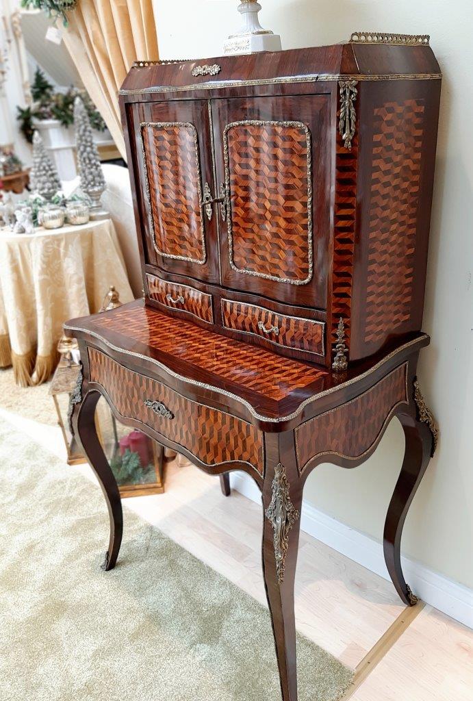 antiker Sekretär mit Aufsatz schmucker antiker Sekretär mit Aufsatz