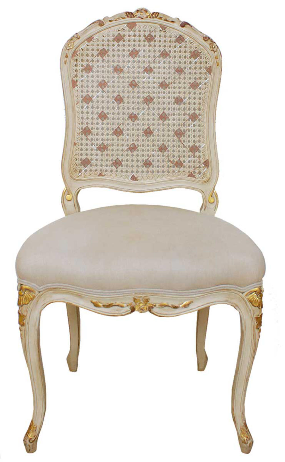 Antiker Stuhl, mit Geflecht im Rücken, helle Oberfläche, Frontalansicht.