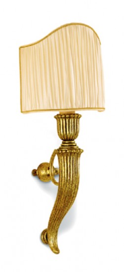 wandlampe-geschnitzt-gold-holz-chelini-555