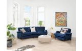 seite7_sofa-london-curved_-london-1-seater_-eros-midnight-blue_original-artwork-bearbeitet