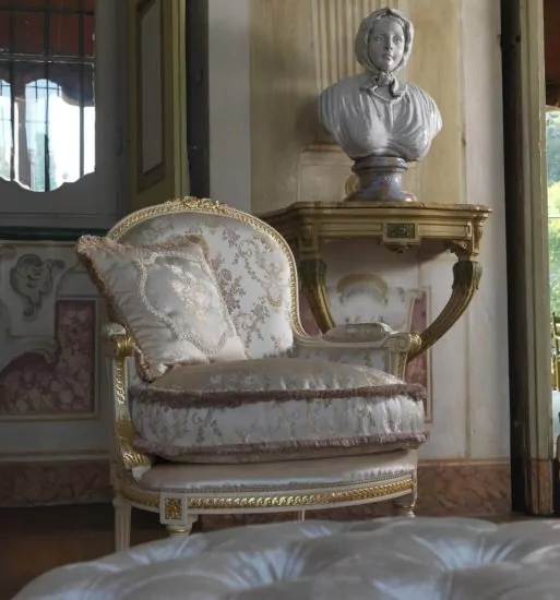 art-giulia-armchair