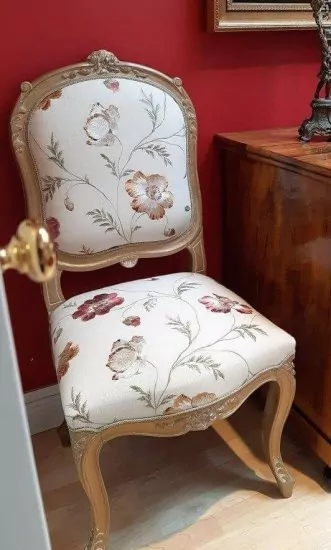 antiker-stuhl-19-jahrhundert