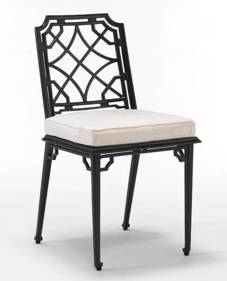 gartenmoebel-oxleys-stuhl-rissington-mattschwarz