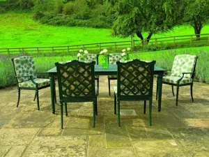 Gartenmöbel, Oxleys, Tisch, rechteckig, Stühle, Grande, in Evergreen.