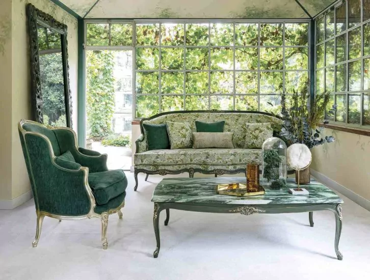 sessel-hermo-elegant-hochwertig-holz-geschwungen-gold-oberflaeche-stoffwahl-europa-ambiente-4711